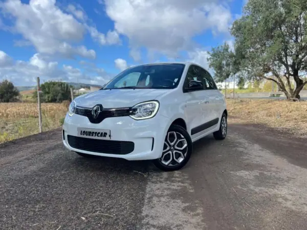 Renault Twingo 2022 - 15750 EUR, 11000 km - AUTO.MOTO.pt - 11000km - foto 2 de 46