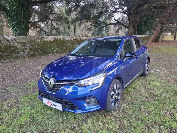 Renault Clio 2023 - 18990 EUR, 21500 km - AUTO.MOTO.pt - 21500km - foto 6 de 38