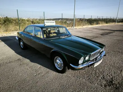 Jaguar XJ6 1976 - 24950 EUR, 47777 km - AUTO.MOTO.pt - 47777km - foto 16 de 60