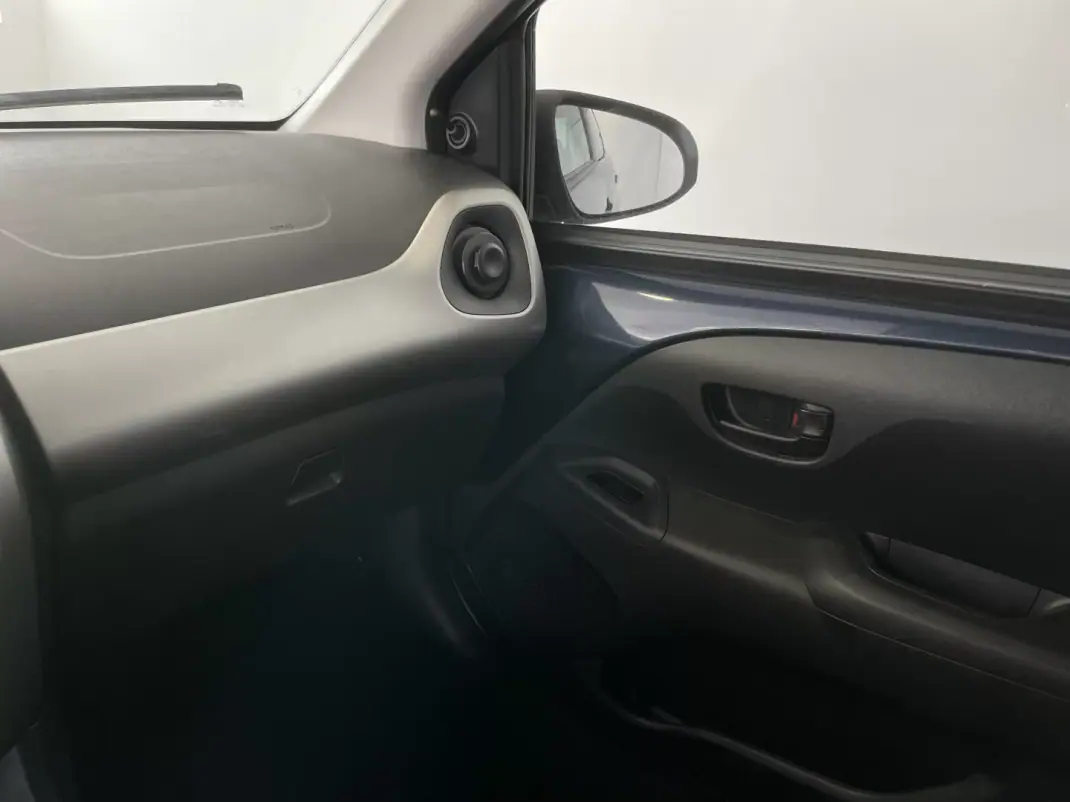 Citroën C1 2016 - 10000 EUR, 67129 km - AUTO.MOTO.pt - 67129km - foto 12 de 14