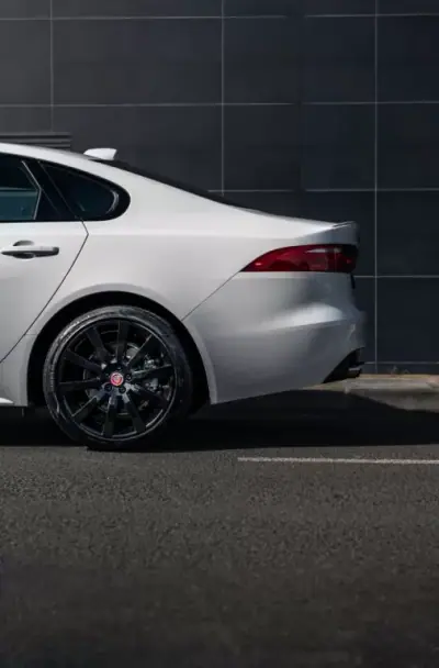 Jaguar XF 2017 - 24990 EUR, 145800 km - AUTO.MOTO.pt - 145800km - foto 25 de 55