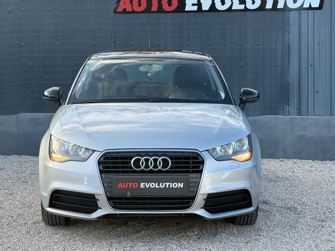 Audi A1 2012 - 8950 EUR, 229900 km - AUTO.MOTO.pt - 229900km - foto 14 de 22