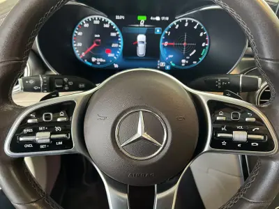 Mercedes-Benz GLC 300 2021 - 39900 EUR, 116839 km - AUTO.MOTO.pt - 116839km - foto 8 de 22