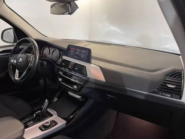 BMW X3 2019 - 26950 EUR, 142000 km - AUTO.MOTO.pt - 142000km - foto 14 de 30