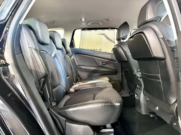 Renault Grand Scénic 2018 - 16900 EUR, 183558 km - AUTO.MOTO.pt - 183558km - foto 17 de 33