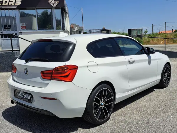 BMW 114 2015 - 11950 EUR, 244189 km - AUTO.MOTO.pt - 244189km - foto 7 de 48
