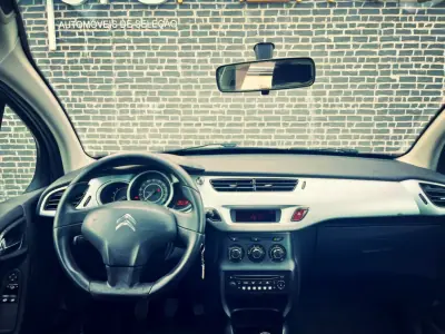 Citroën C3 2011 - 8900 EUR, 162000 km - AUTO.MOTO.pt - 162000km - foto 7 de 9