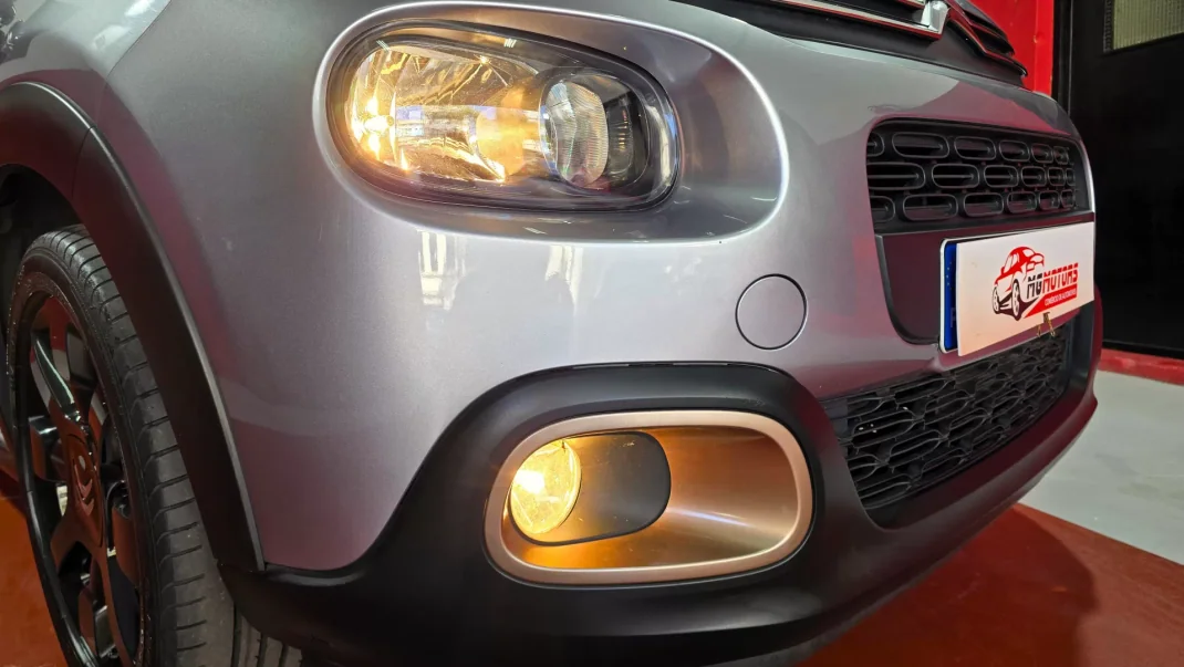 Citroën C3 2019 - 12750 EUR, 56334 km - AUTO.MOTO.pt - 56334km - foto 2 de 75