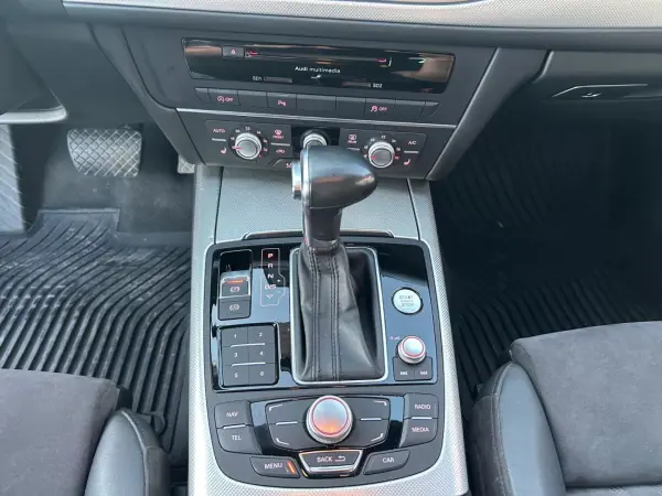 Audi A6 Avant 2014 - 17990 EUR, 176000 km - AUTO.MOTO.pt - 176000km - foto 15 de 16