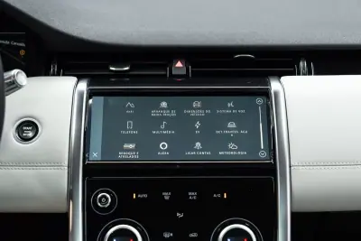 Land Rover Discovery Sport 2021 - 36950 EUR, 63000 km - AUTO.MOTO.pt - 63000km - foto 34 de 59