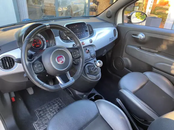 Fiat 500 2021 - 12990 EUR, 76485 km - AUTO.MOTO.pt - 76485km - foto 9 de 17