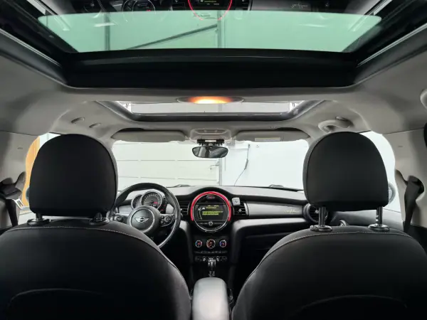 MINI 5 Portas 2016 - 15890 EUR, 167000 km - AUTO.MOTO.pt - 167000km - foto 17 de 34