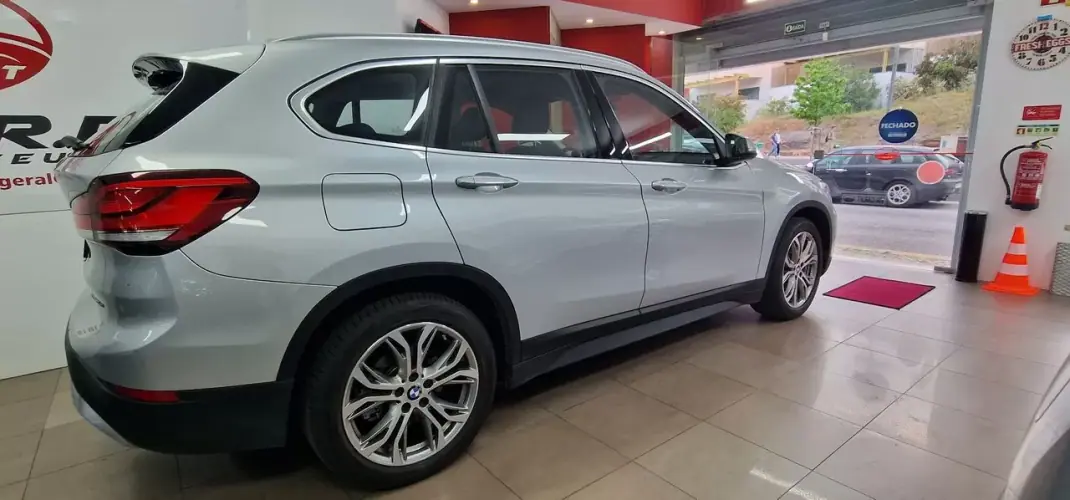 BMW X1 2021 - 23950 EUR, 43342 km - AUTO.MOTO.pt - 43342km - foto 58 de 84