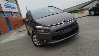 Citroën C4 Grand Picasso 2014 - 10500 EUR, 171000 km - AUTO.MOTO.pt - 171000km - foto 7 de 14