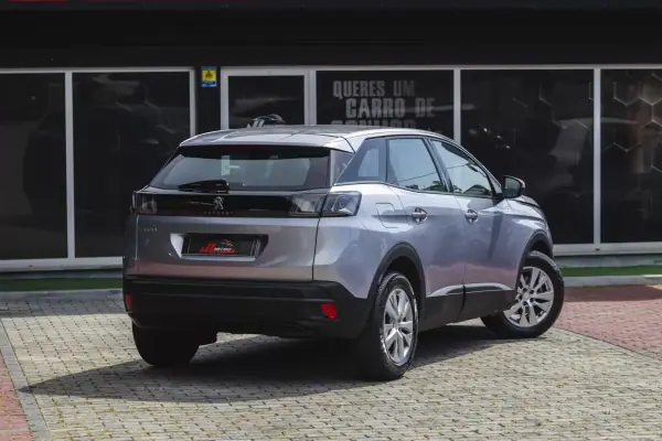 Peugeot 3008 2021 - 18900 EUR, 169800 km - AUTO.MOTO.pt - 169800km - foto 25 de 30