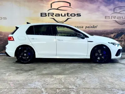 Volkswagen Golf 2023 - 45900 EUR, 53836 km - AUTO.MOTO.pt - 53836km - foto 6 de 35