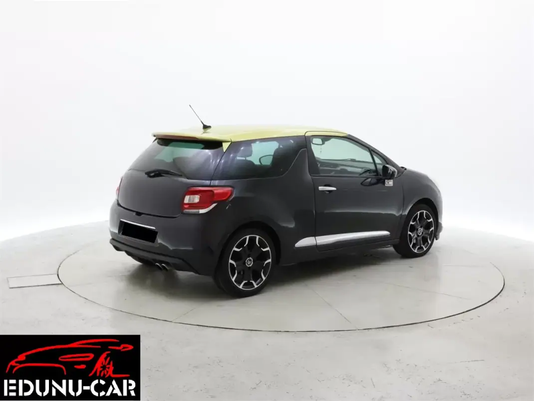 Citroën DS3 2010 - 7500 EUR, 145000 km - AUTO.MOTO.pt - 145000km - foto 3 de 7