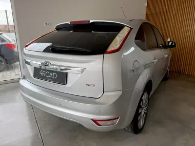 Ford Focus 2008 - 6250 EUR, 241000 km - AUTO.MOTO.pt - 241000km - foto 14 de 60