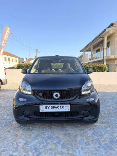 Smart Fortwo Cabrio 2018 - 11900 EUR, 52000 km - 52000km - foto 10 de 10