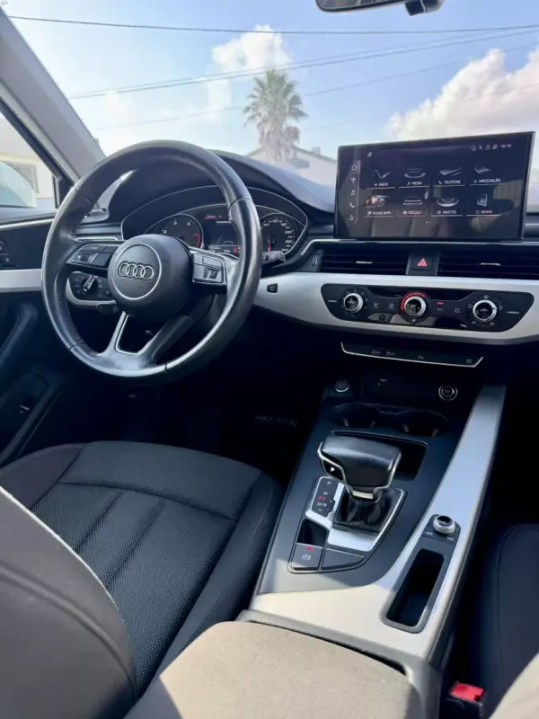 Audi A4 Avant 2020 - 26900 EUR, 165000 km - AUTO.MOTO.pt - 165000km - foto 6 de 28