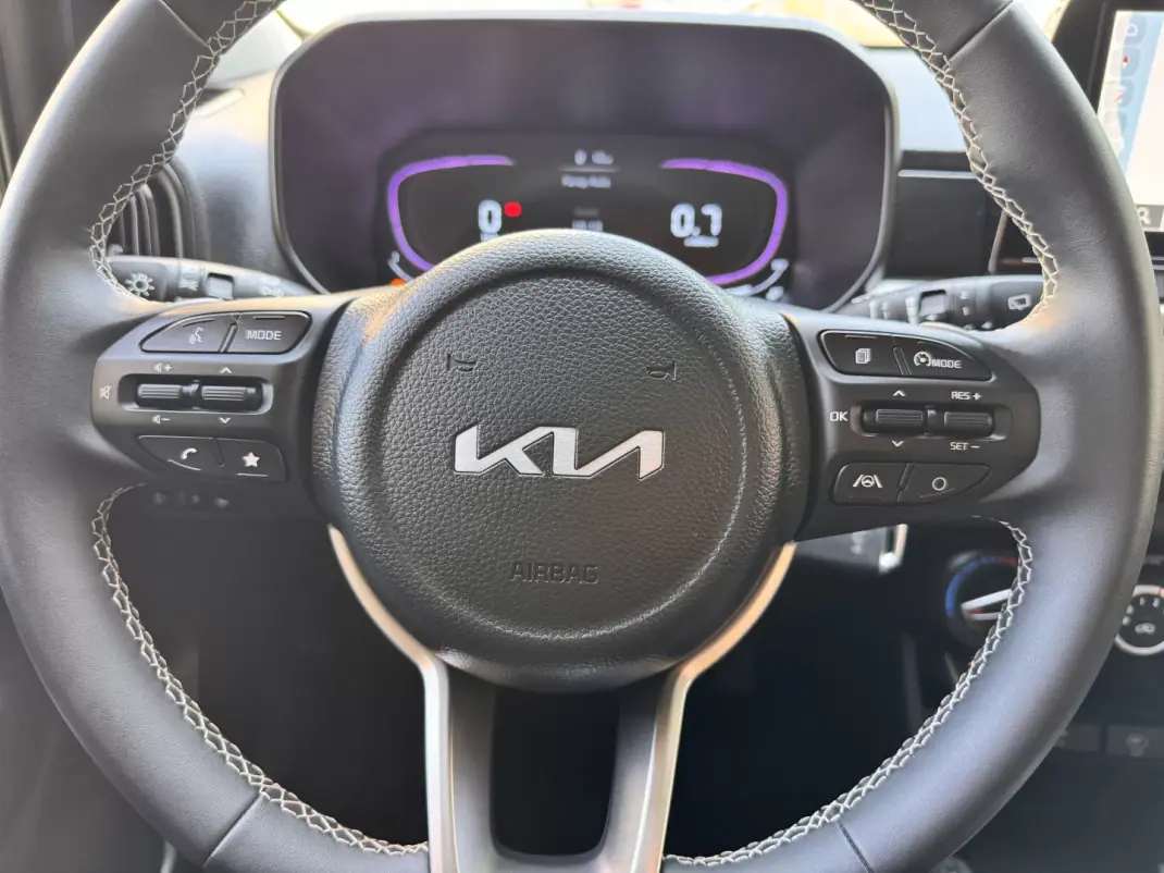 Kia Picanto 2025 - 15490 EUR, 17645 km - 17645km - foto 12 de 24