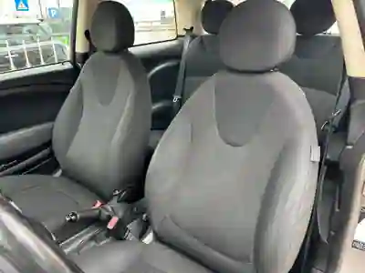 MINI One 2011 - 8700 EUR, 220000 km - AUTO.MOTO.pt - 220000km - foto 31 de 31