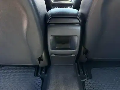 Mercedes-Benz A 180 2017 - 16500 EUR, 182000 km - AUTO.MOTO.pt - 182000km - foto 18 de 41