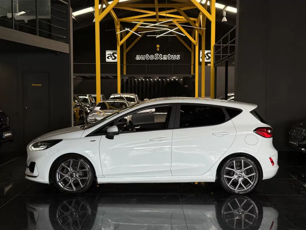 Ford Fiesta 2022 - 14990 EUR, 90159 km - AUTO.MOTO.pt - 90159km - foto 5 de 34