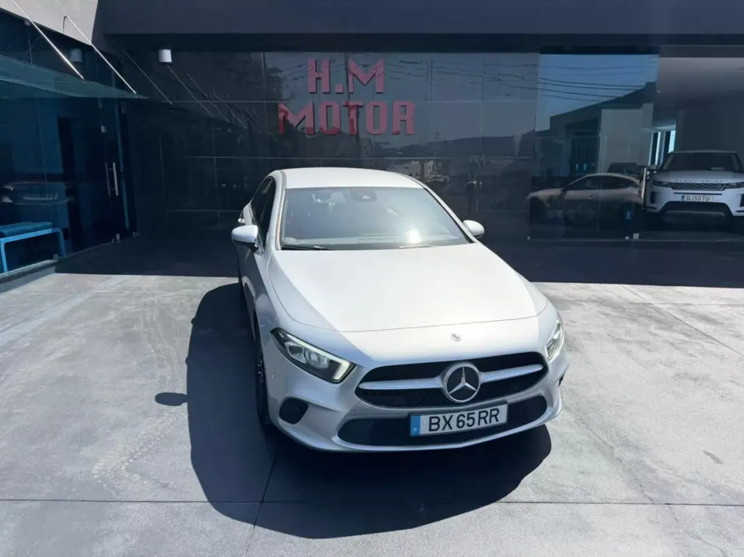 Mercedes-Benz A 180 Limousine 2021 - 24900 EUR, 96000 km - AUTO.MOTO.pt - 96000km - foto 1 de 12