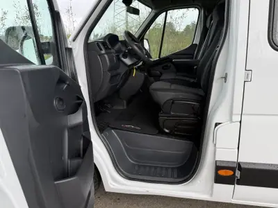 Renault Master 2.3 Dci L3 3.5T 135 cv C.Dupla 2021 - 26750 EUR, 84000 km - AUTO.MOTO.pt - 84000km - foto 11 de 31