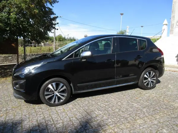 Peugeot 3008 2016 - 13990 EUR, 143000 km - AUTO.MOTO.pt - 143000km - foto 4 de 53
