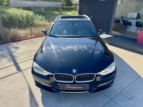 BMW 318 2015 - 13999 EUR, 220000 km - AUTO.MOTO.pt - 220000km - foto 4 de 23