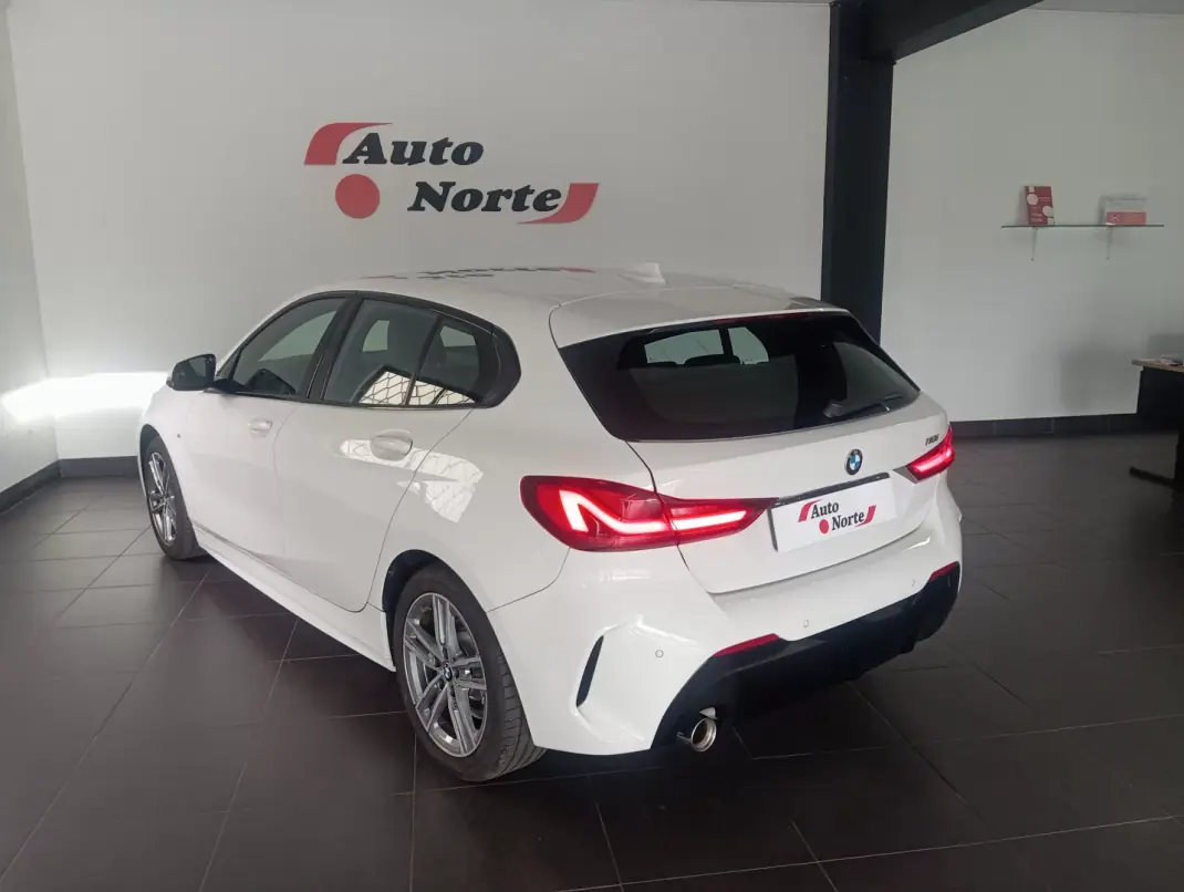 BMW 118 2021 - 23800 EUR, 41000 km - AUTO.MOTO.pt - 41000km - foto 4 de 25