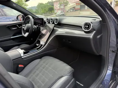 Mercedes-Benz C 300e 2024 - 51500 EUR, 26210 km - AUTO.MOTO.pt - 26210km - foto 8 de 22