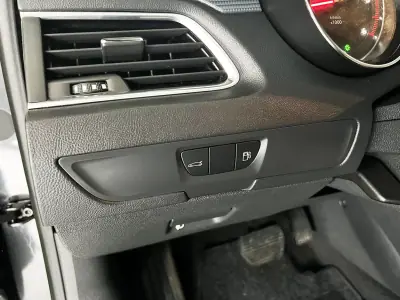 Peugeot 508 SW 2013 - 8900 EUR, 217279 km - AUTO.MOTO.pt - 217279km - foto 21 de 23