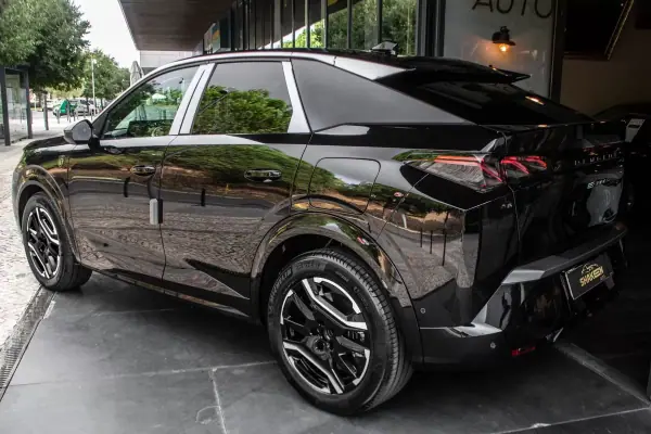 Peugeot E-3008 Elektro 210 Gt 2026 Elétrico
