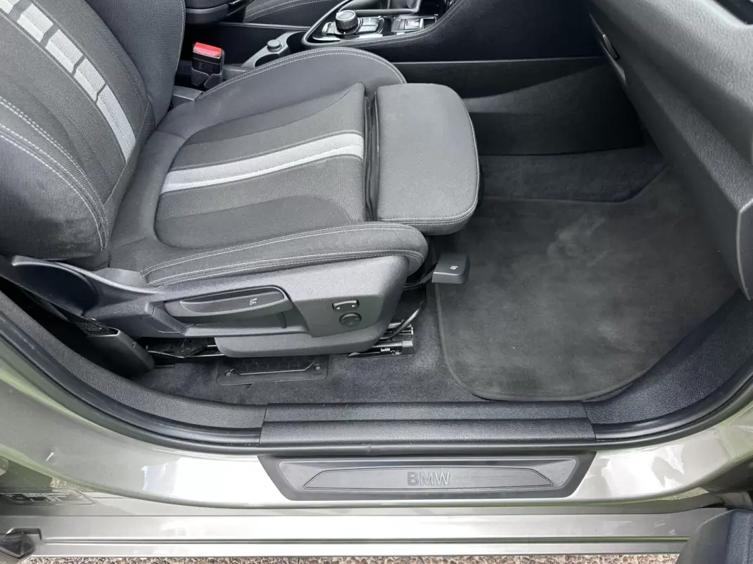 BMW 218 Active Tourer 2016 - 14900 EUR, 190000 km - AUTO.MOTO.pt - 190000km - foto 57 de 58