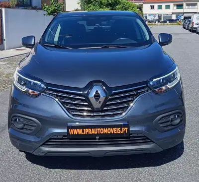 Renault Kadjar 2021 - 18990 EUR, 113900 km - AUTO.MOTO.pt - 113900km - foto 2 de 18