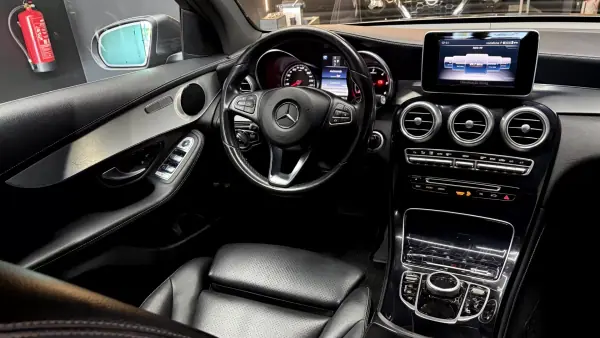 Mercedes-Benz GLC 250 2018 - 29990 EUR, 172000 km - 172000km - foto 35 de 56