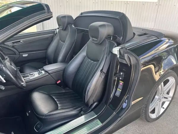 Mercedes-Benz SL 350 2009 - 38900 EUR, 146500 km - AUTO.MOTO.pt - 146500km - foto 11 de 14