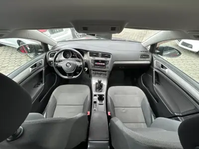 Volkswagen Golf Variant 2016 - 8990 EUR, 268715 km - AUTO.MOTO.pt - 268715km - foto 16 de 21