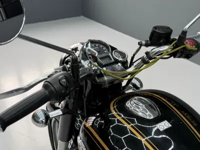 Royal Enfield Bullet Trials 500 Works Replica 2024 - 3950 EUR, 12701 km - AUTO.MOTO.pt - 12701km - foto 11 de 17