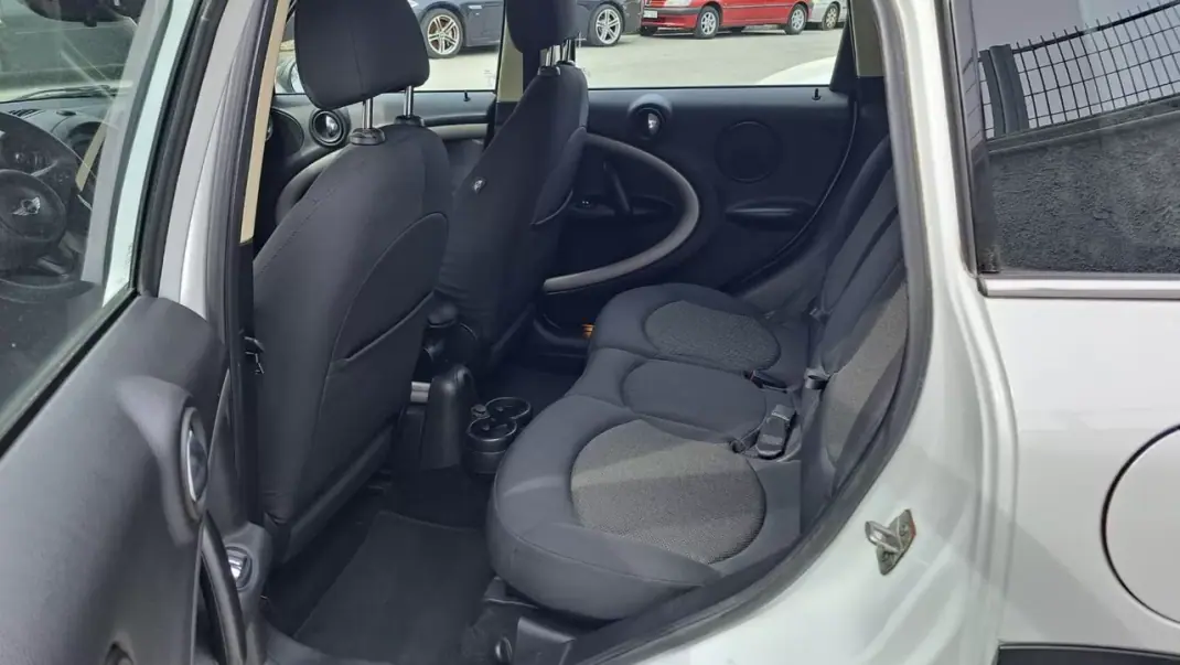 MINI Countryman 2014 - 12890 EUR, 124321 km - AUTO.MOTO.pt - 124321km - foto 26 de 43
