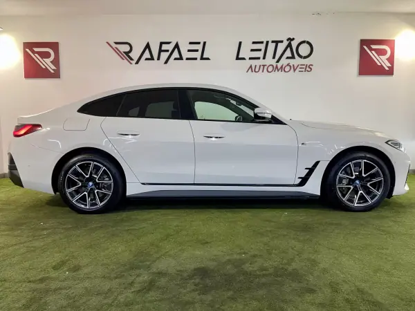 BMW i4 2022 - 39750 EUR, 97000 km - 97000km - foto 6 de 57