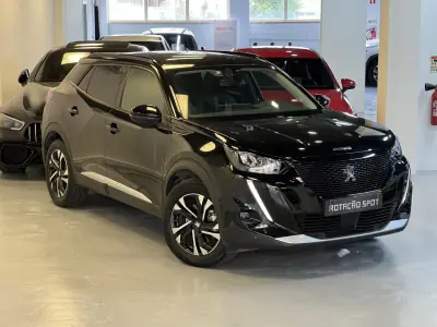 Peugeot e-2008 2020 - 18990 EUR, 50000 km - AUTO.MOTO.pt - 50000km - foto 2 de 51