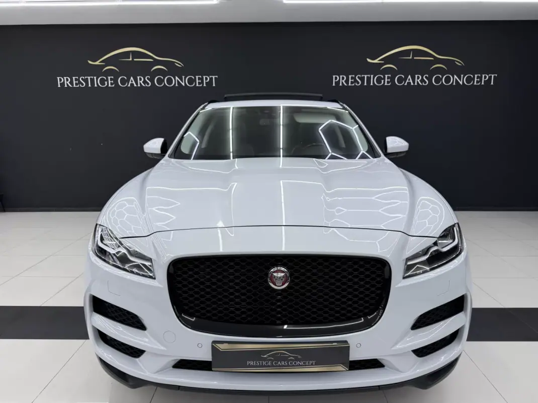 Jaguar F-Pace 2017 - 27950 EUR, 141687 km - 141687km - foto 8 de 48