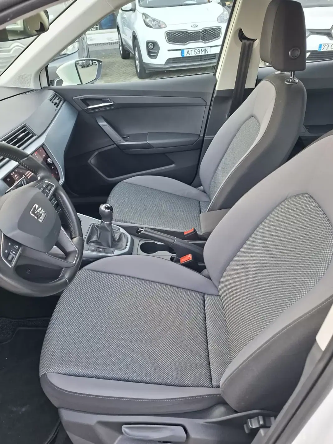 SEAT Arona 2021 - 15500 EUR, 49500 km - AUTO.MOTO.pt - 49500km - foto 12 de 31