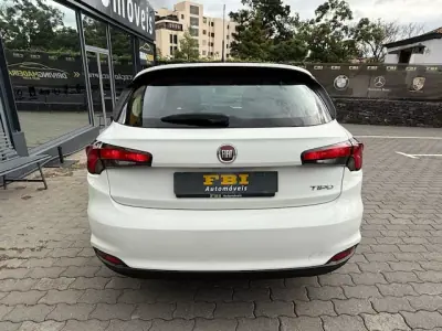 Fiat Tipo 2020 - 14900 EUR, 66570 km - AUTO.MOTO.pt - 66570km - foto 7 de 11