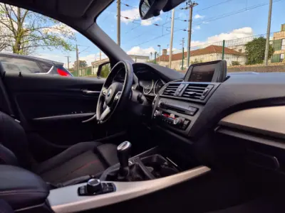 BMW 116 2013 - 11000 EUR, 260000 km - AUTO.MOTO.pt - 260000km - foto 17 de 25