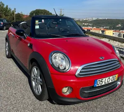 MINI Cooper 2011 - 9990 EUR, 2000 km - AUTO.MOTO.pt - 2000km - foto 4 de 14